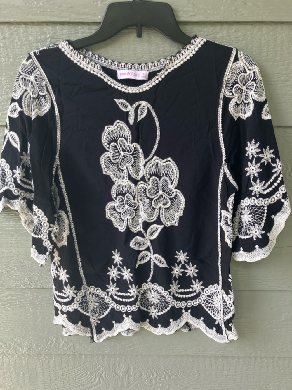 Ana & Rose Black Embroidered Floral Women's Top